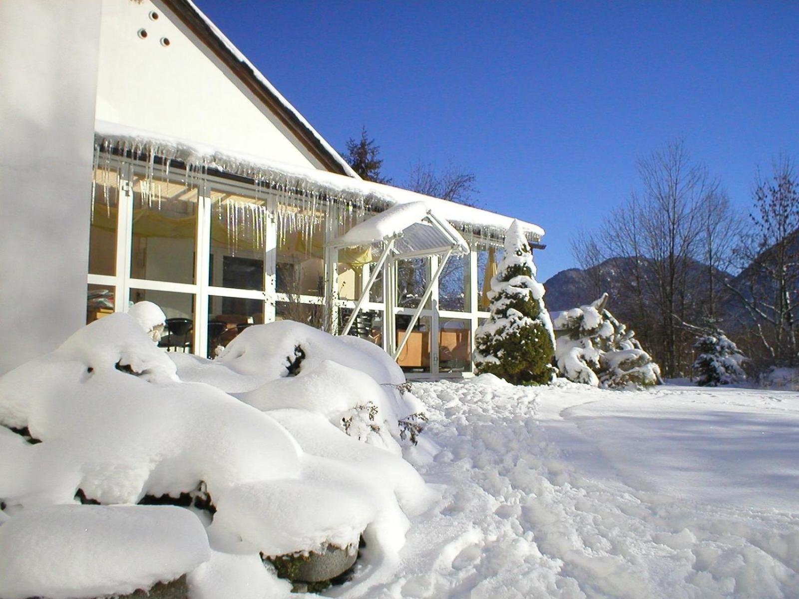 Pension Beim Kruemmling Reutte Exterior foto